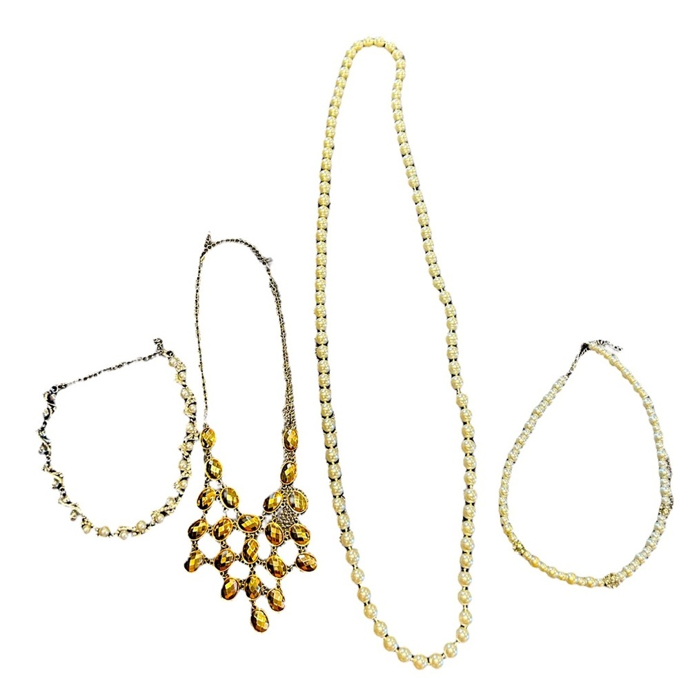 Costume Jewelry Necklaces Lot of 4 Pieces
